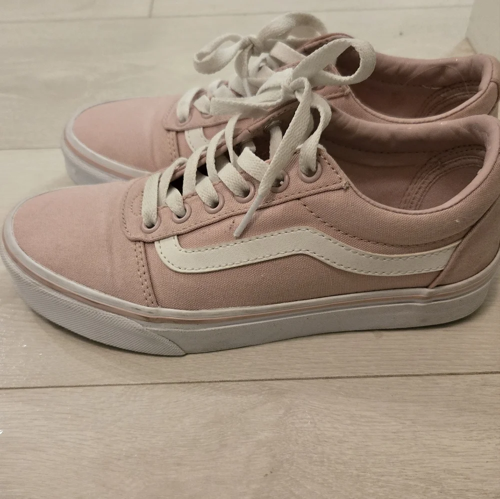 Pink Vans - Picture 7 of 8